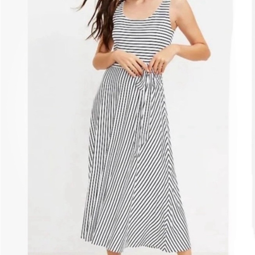 LOFT Striped Midi Dress XS Navy White Tie Waist Sleeveless A-Line Stretch